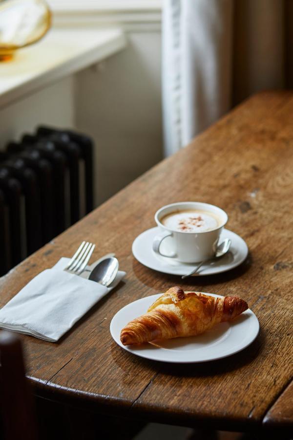 Victorian House Bed and breakfast 4*